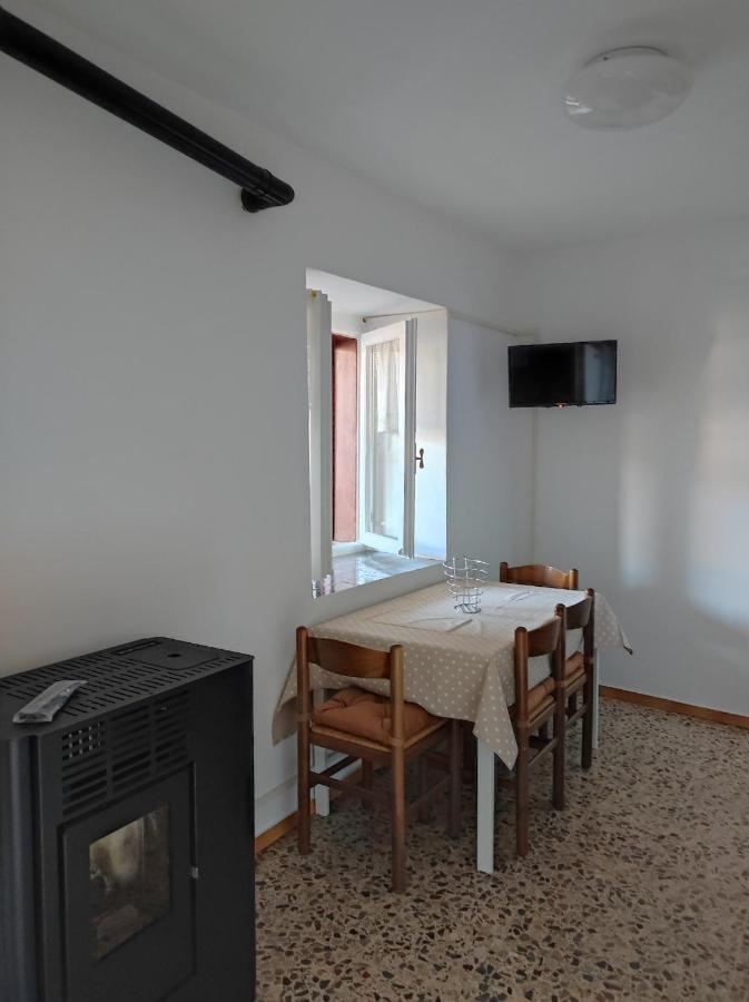 Appartamenti La Terrazza Pasturo Luaran gambar